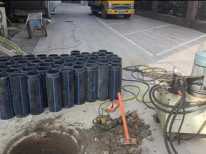 大港PE置换管厂家 DN315置换管 非开挖管短管置换